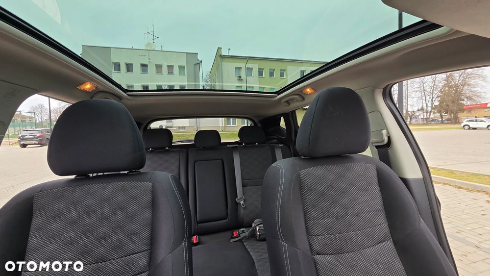 Nissan Qashqai 1.2 DIG-T N-Connecta EU6 - 18