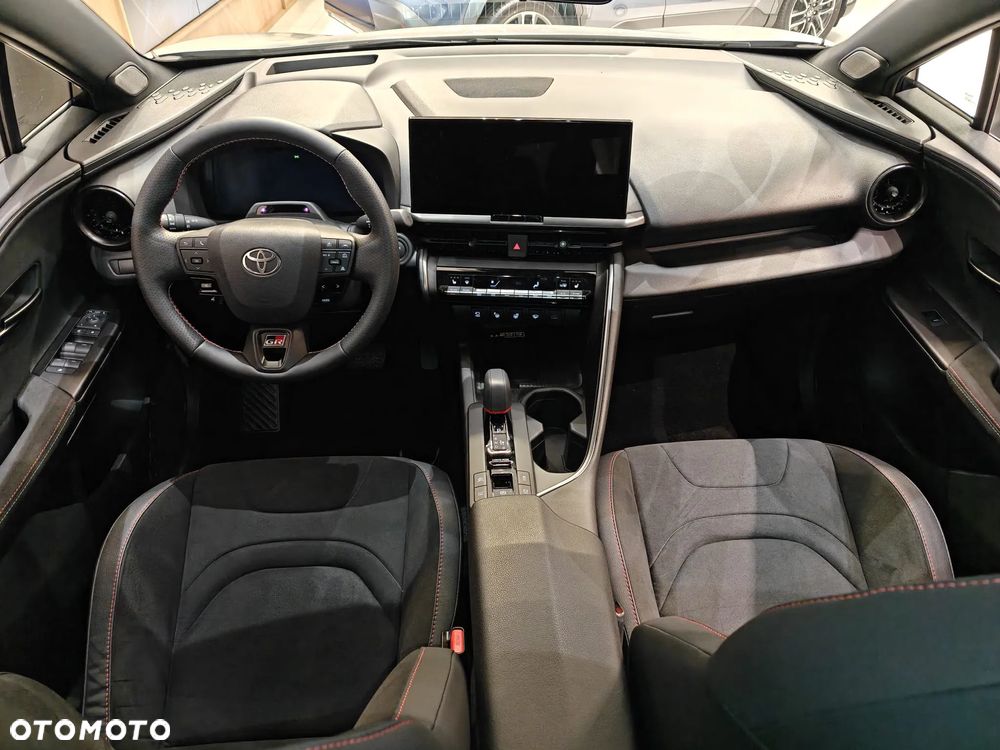 Toyota C-HR 2.0 PHEV Dynamic Force GR Sport - 5