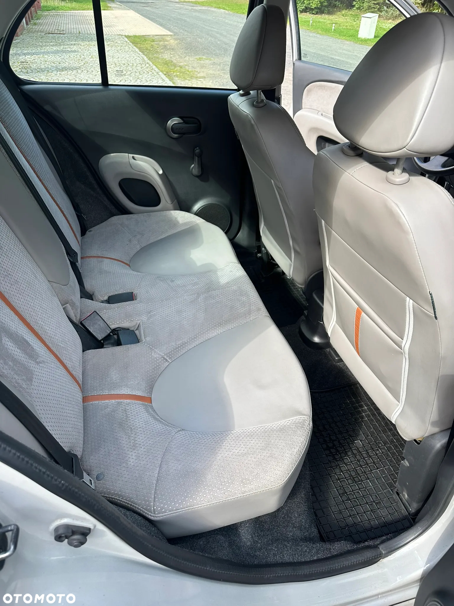 Nissan Micra 1.6 Active Luxury - 14