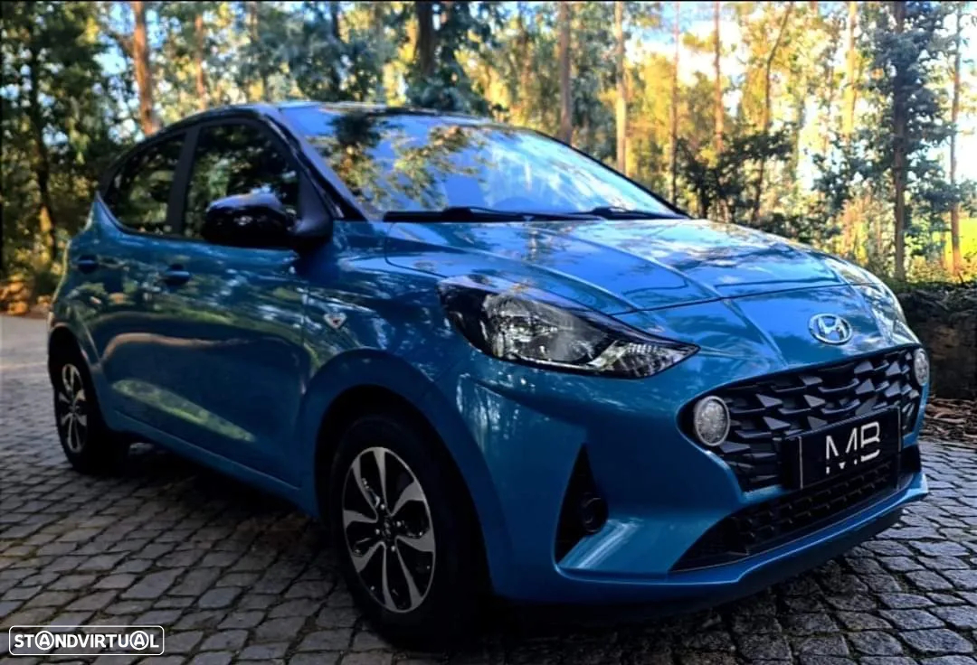 Hyundai i10 1.0 Fifa World Cup Edition - 6