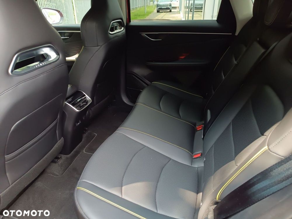 BAIC 5 Beijing 1.5T Luxury DCT - 32