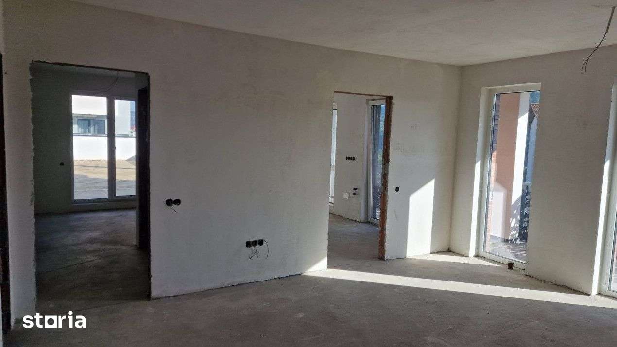 Apartament cu 2 camere, 54 mp si terasa de 75 mp, zona Vivo — fotografia 3