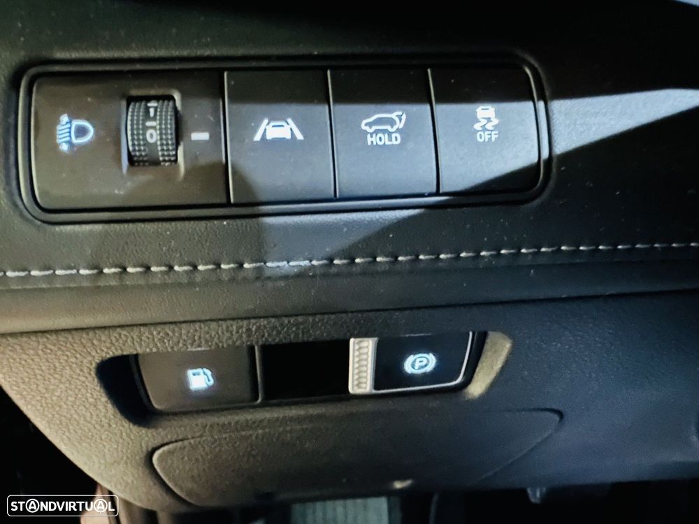Hyundai Santa Fe 1.6 T-GDI PHEV Vanguard+Luxury Pack - 25