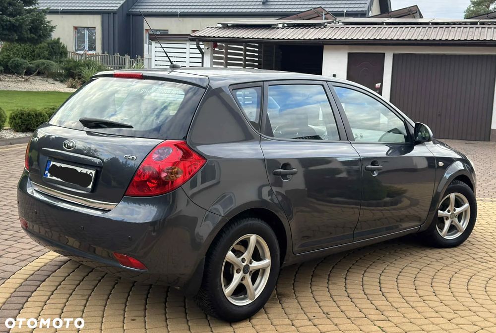 Kia Ceed Cee'd 1.6 Crdi Comfort - 2