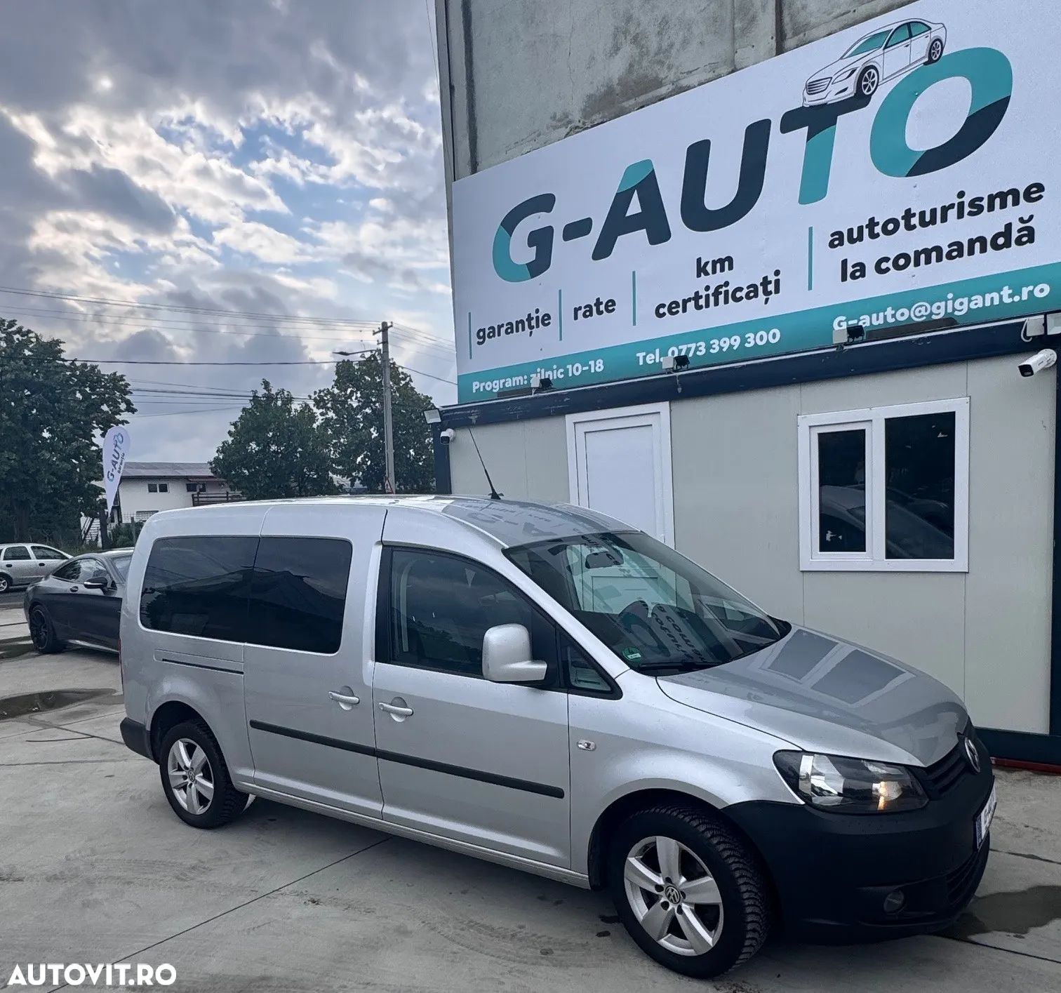 Volkswagen Caddy Maxi 2.0 TDI Comfortline DSG - 1