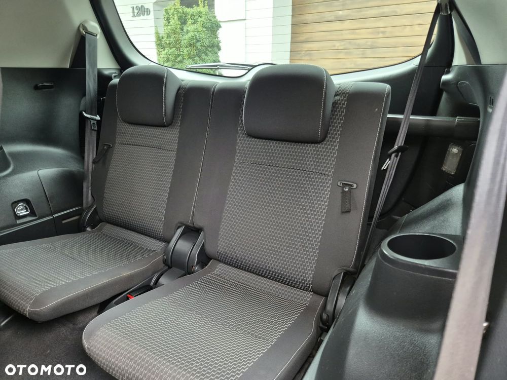 Toyota Verso 1.6 D-4D Premium 7os EU6 - 11