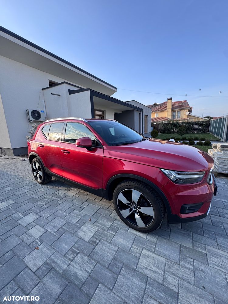 Volvo XC 40 D3 AWD Momentum Pro - 4