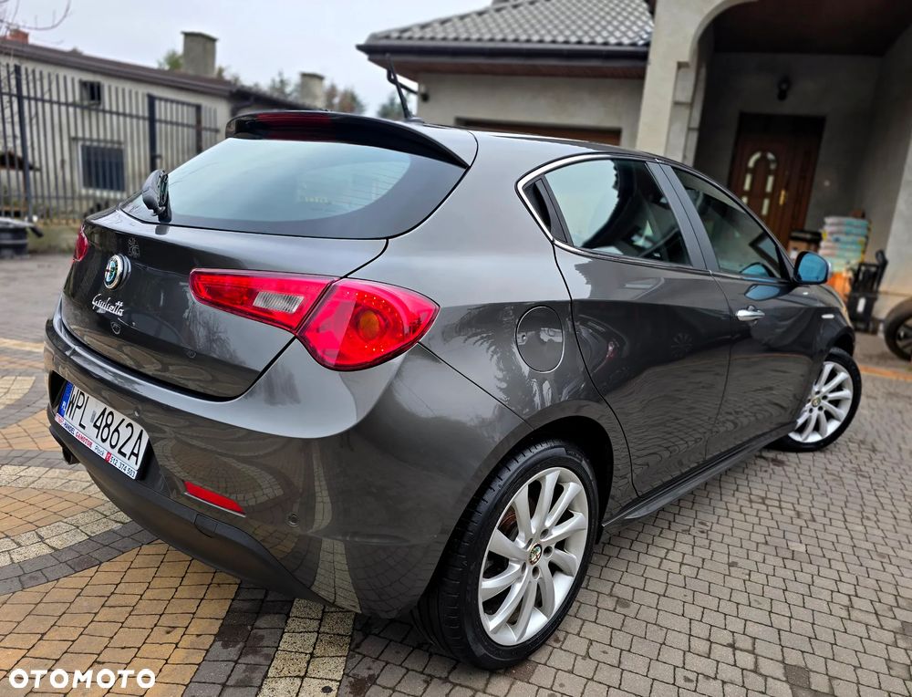 Alfa Romeo Giulietta - 6