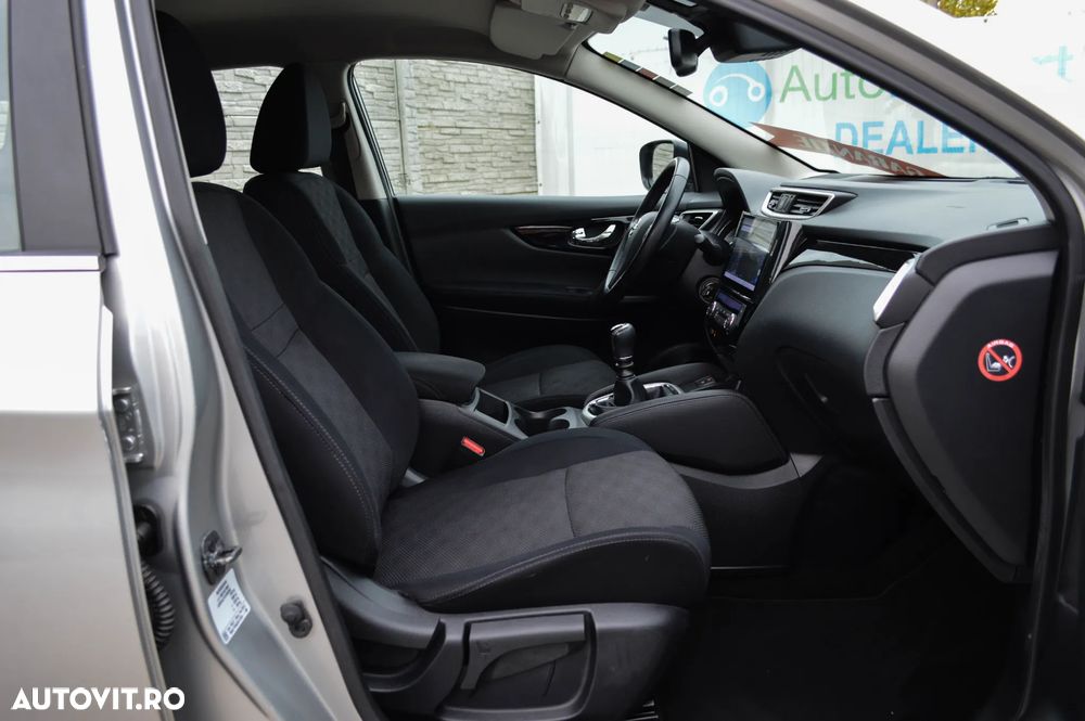 Nissan Qashqai 1.5 DCI N-Connecta - 21