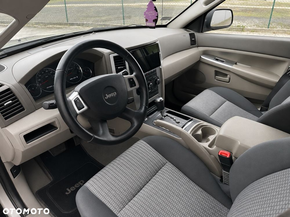 Jeep Grand Cherokee 3.7 4x2 Laredo - 10