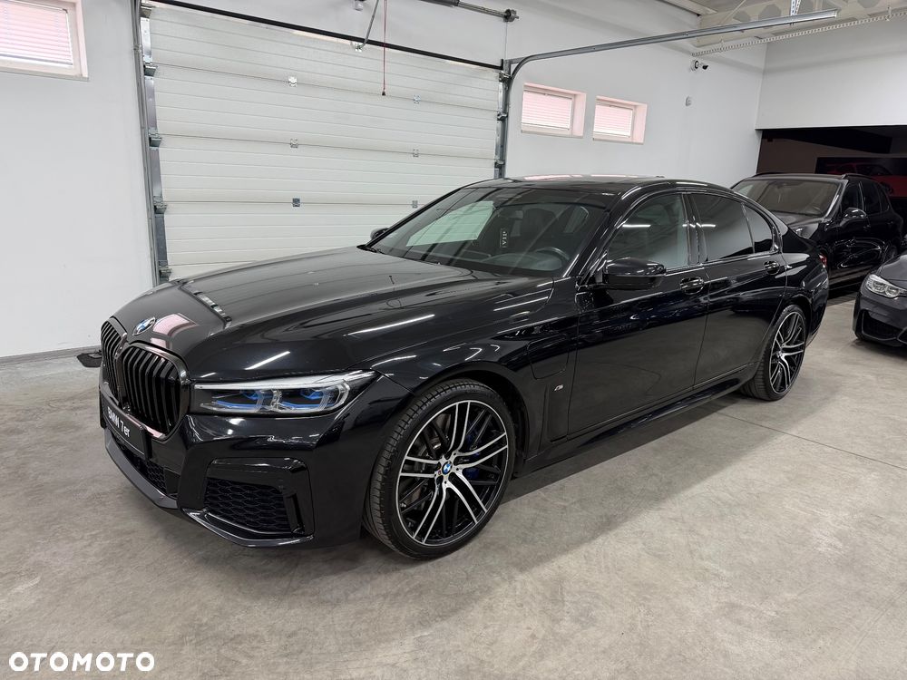 BMW Seria 7 745e sport - 1