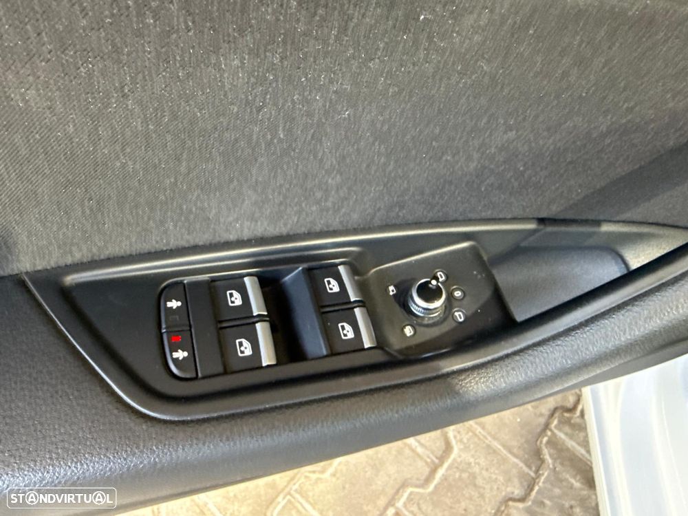 Audi A4 Avant 35 TDI Sport S tronic - 14