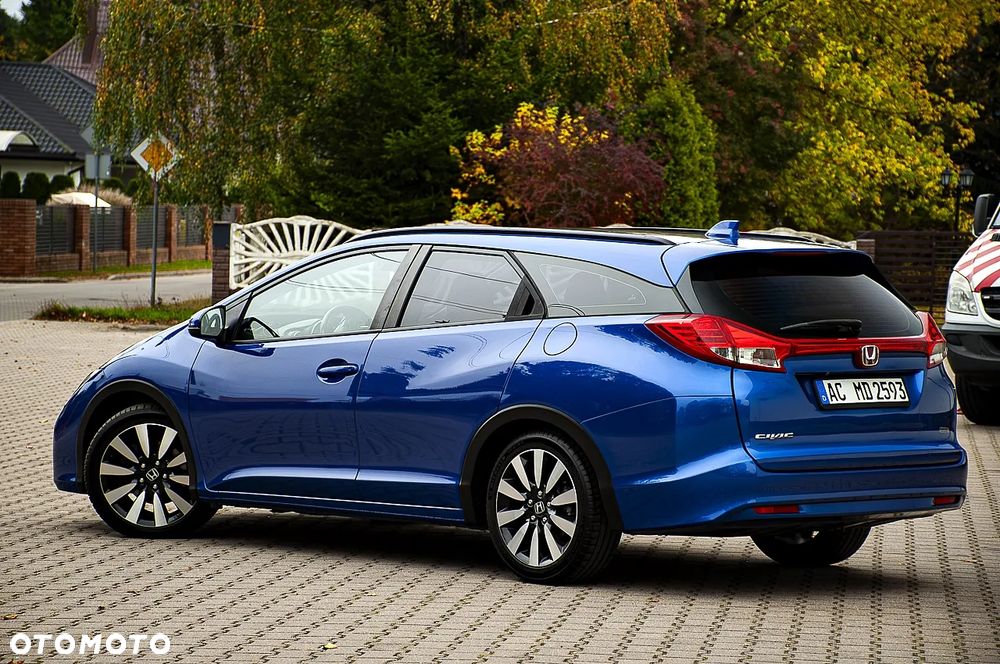 Honda Civic 1.8 i-VTEC Lifestyle - 21