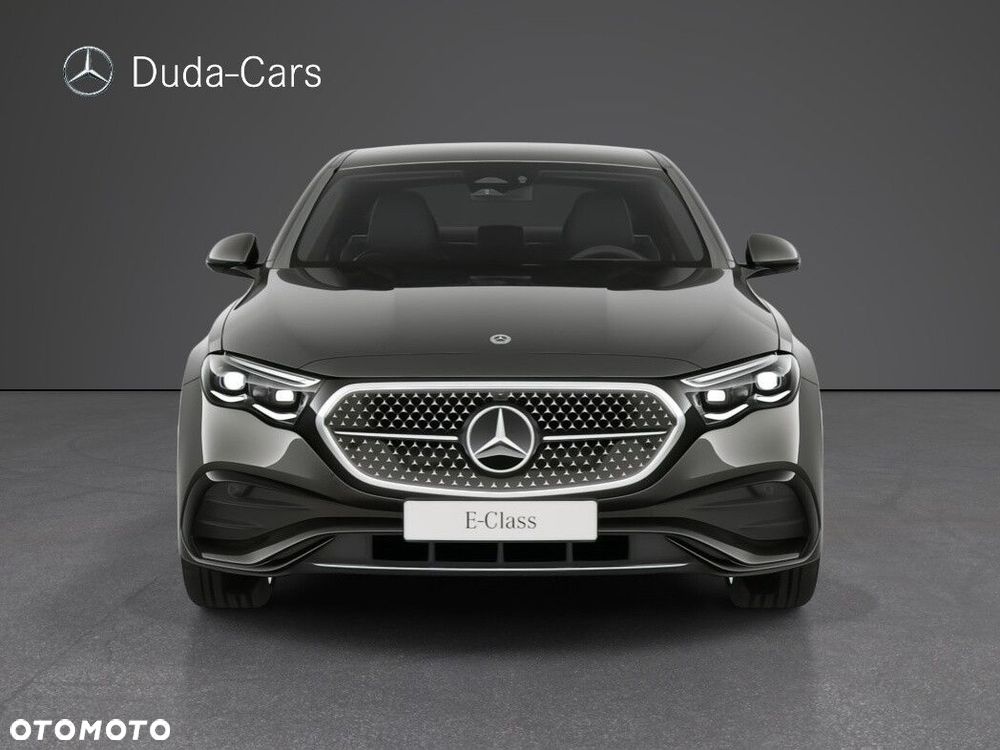 Mercedes-Benz E-Class 2026 photo 3