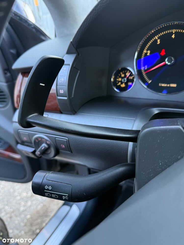 Volkswagen Phaeton 4.2 V8 4Mot (5 os.) - 21