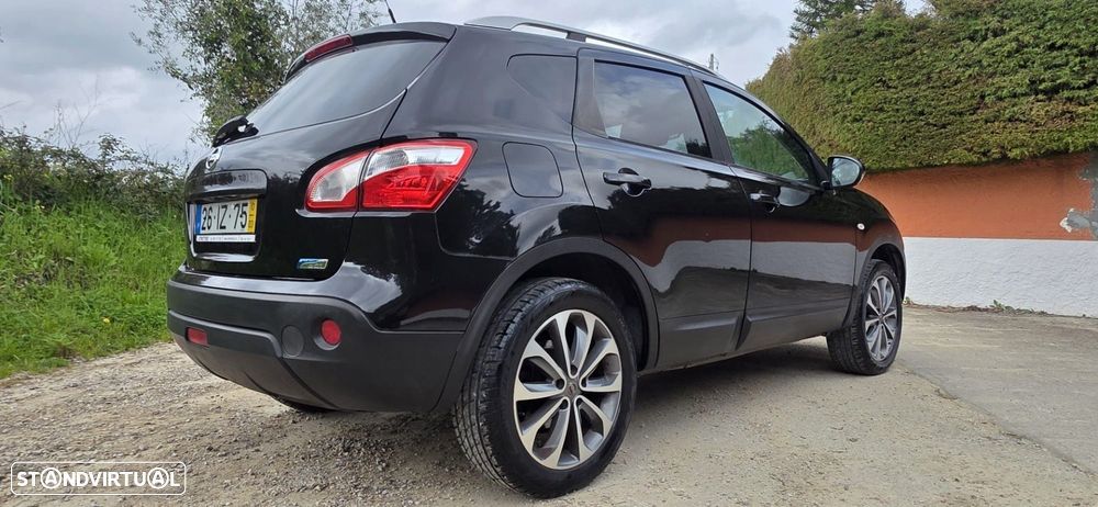 Nissan Qashqai 1.5 dCi Tekna - 4