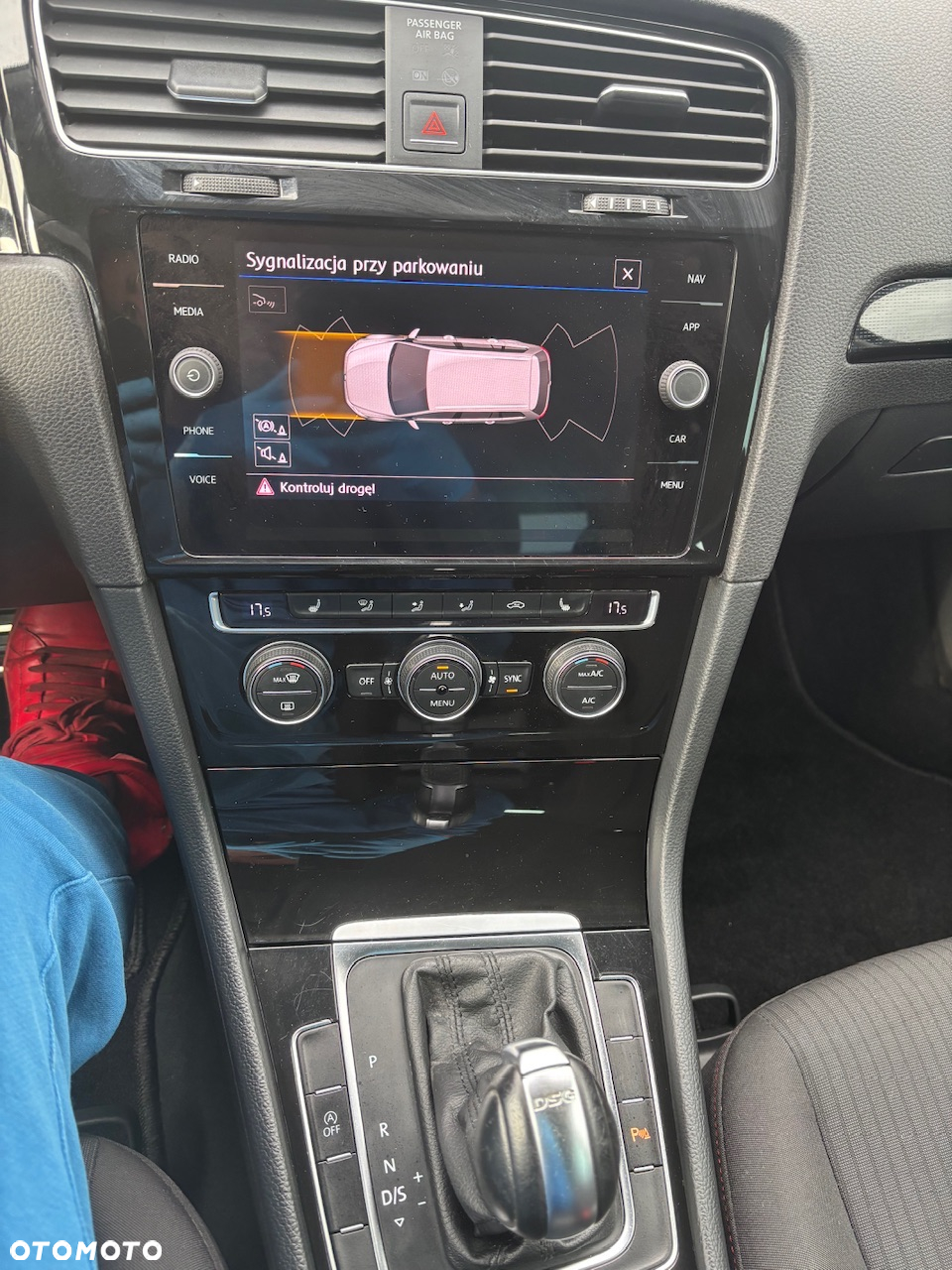 Volkswagen Golf 2.0 TDI DSG Sound - 22