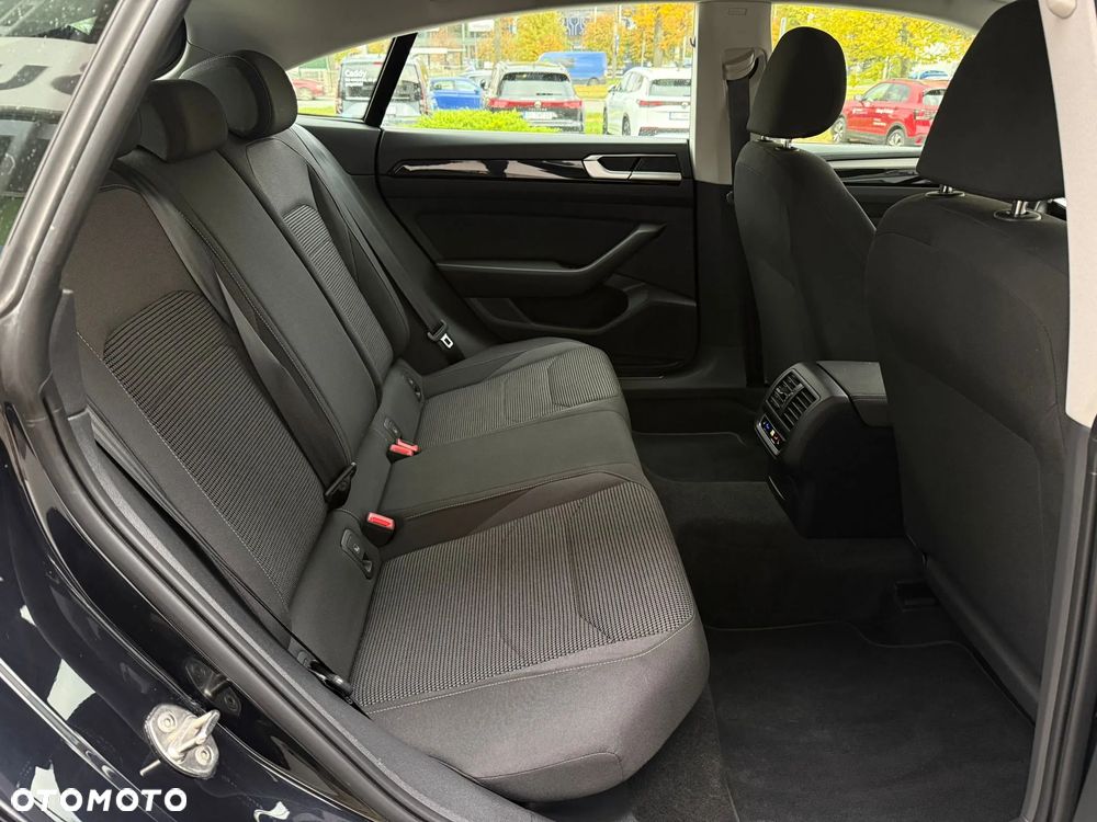 Volkswagen Arteon 2.0 TSI Essence DSG - 13