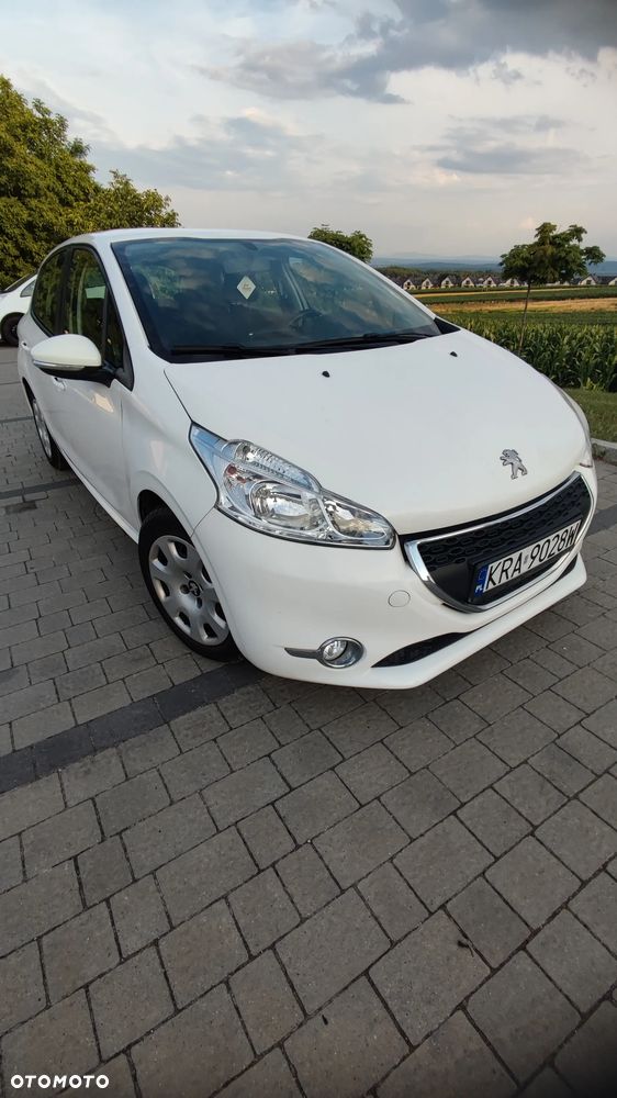 Peugeot 208 1.6 e-HDi Active STT - 1