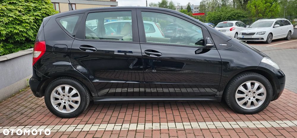 Mercedes-Benz Klasa A 150 BlueEFFICIENCY Avantgarde - 12