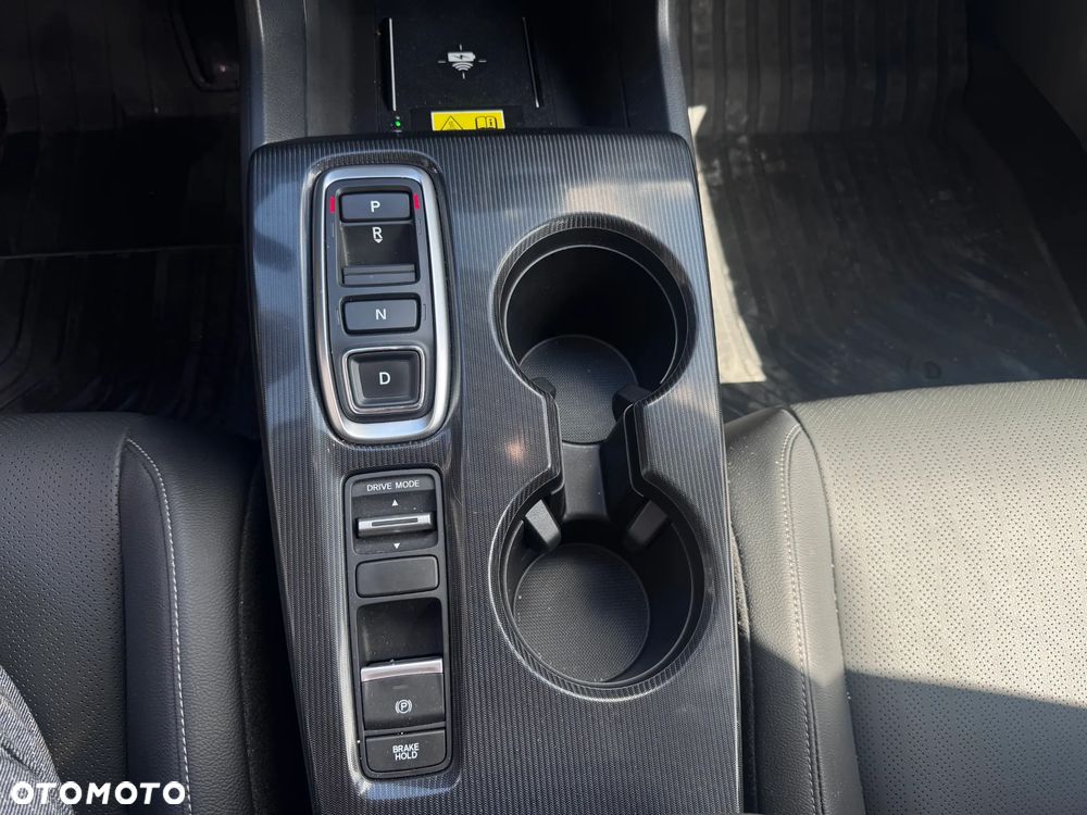 Honda Civic 2.0 i-MMD Advance CVT - 17