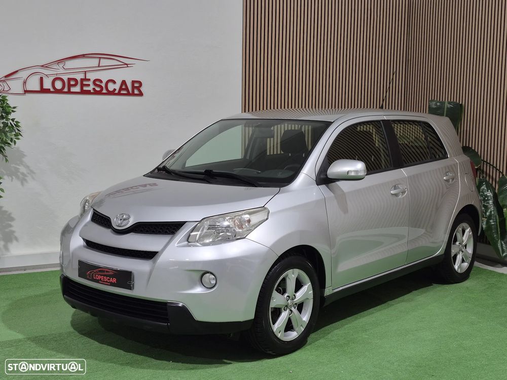 Toyota Urban Cruiser 1.33 VVT-i High Pack - 1