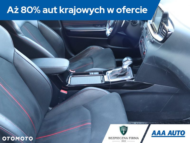 Kia ProCeed - 10