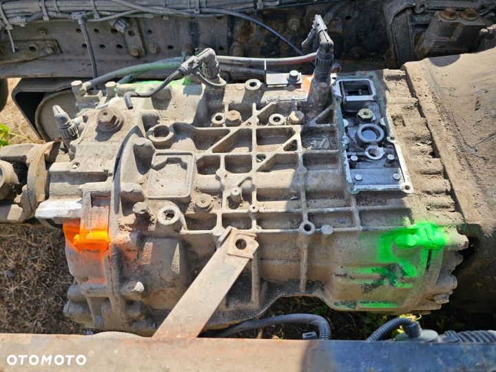 SKRZYNIA 8 BIEGÓW MANUALNA IVECO TRAKKER 7.8 L CURSOR 8 270 310 330 350 KM - 3
