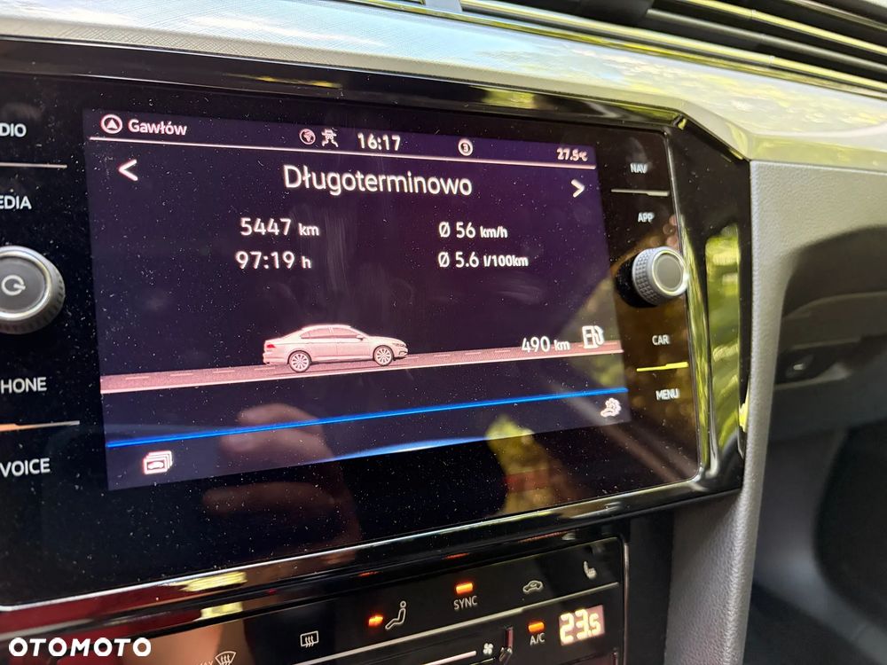 Volkswagen Passat 2.0 TDI EVO Elegance - 27