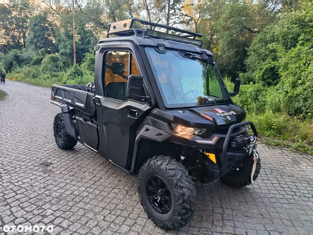 Can-Am Inny - 3