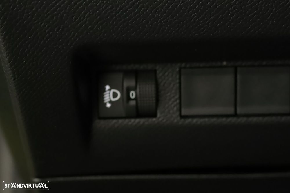 Peugeot e-208 51 kWh Allure - 20