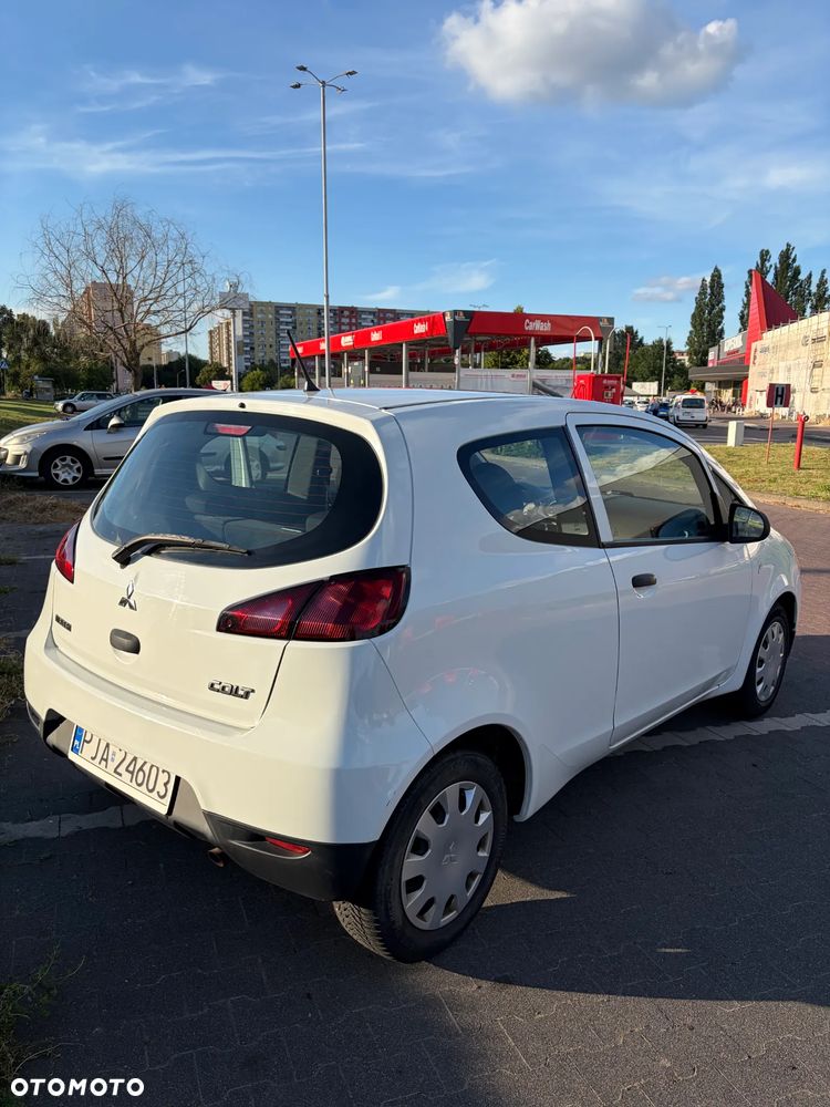 Mitsubishi Colt 1.1 - 4