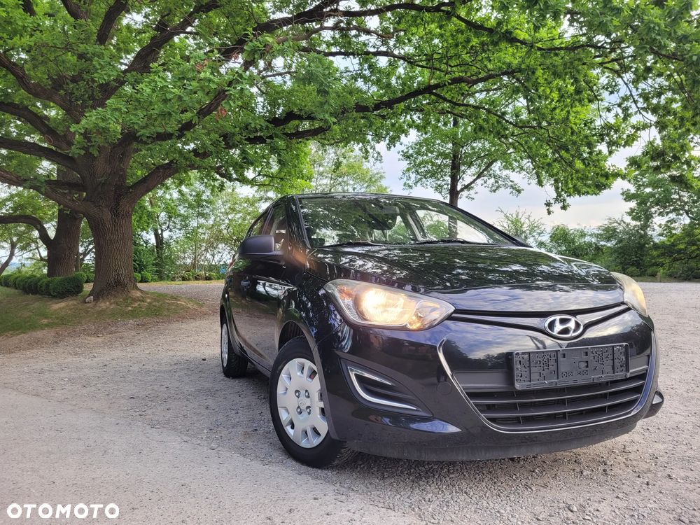 Hyundai i20 1.2 Fifa World Cup Edition - 28