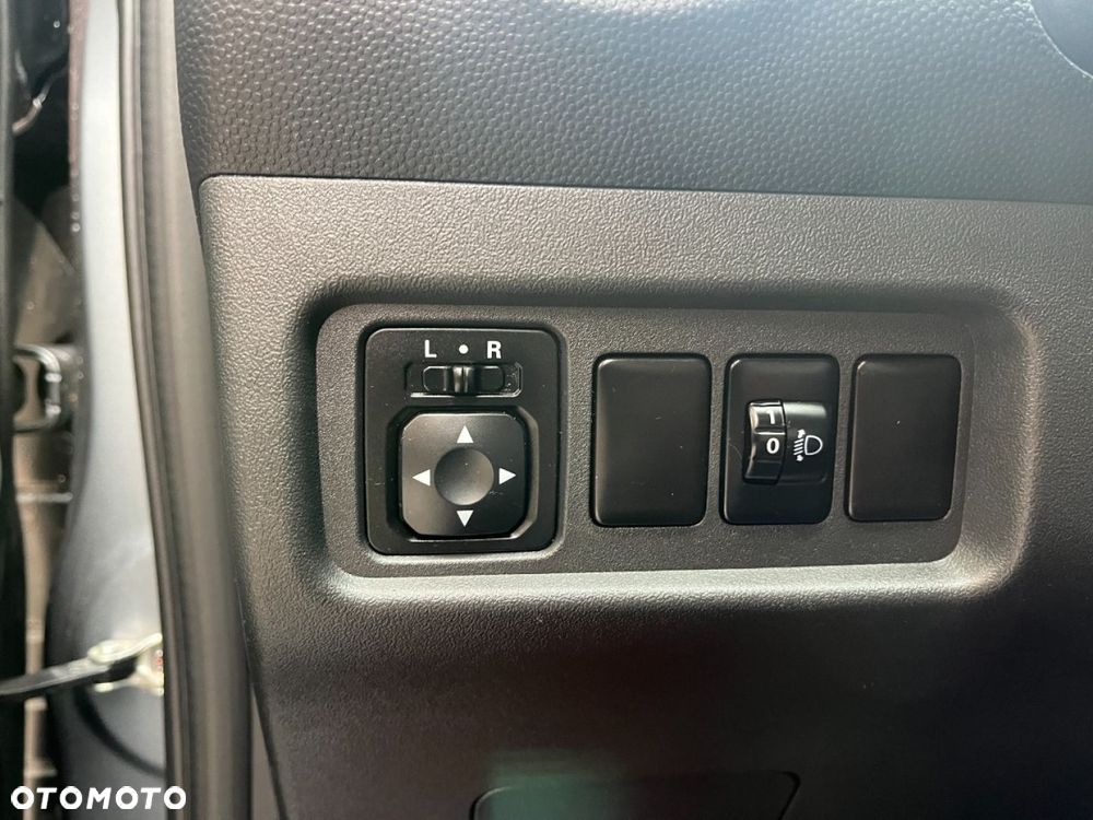 Mitsubishi Space Star 1.2 Intense CVT - 17