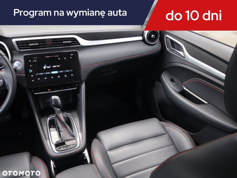 MG ZS - 10