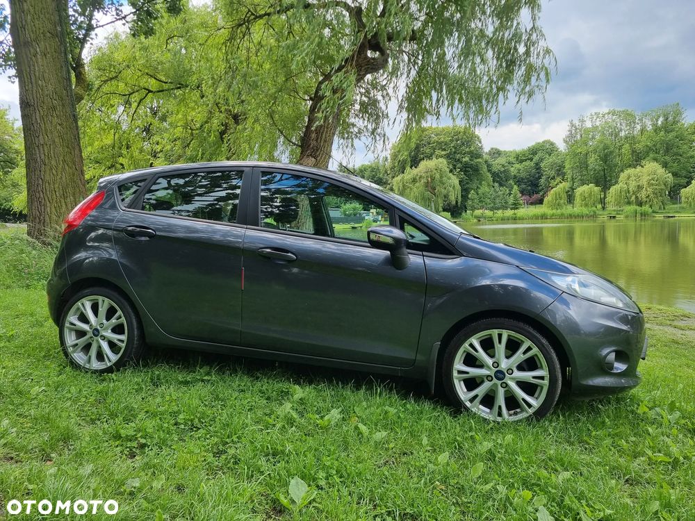 Ford Fiesta 1.25 Trend - 4