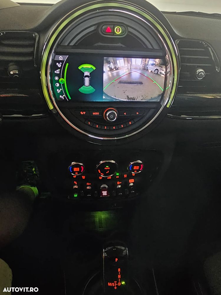 Mini Clubman Cooper D AT - 27