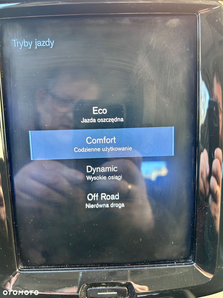 Volvo XC 60 B5 D AWD Momentum Pro - 39