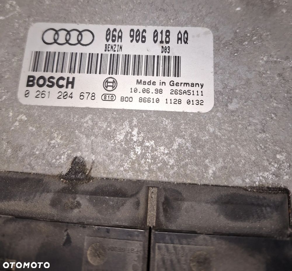 STEROWNIK SILNIKA BOSCH 0261204678 /06A906018AQ -AUDI A3 /8L-1.8 TURBO - 2