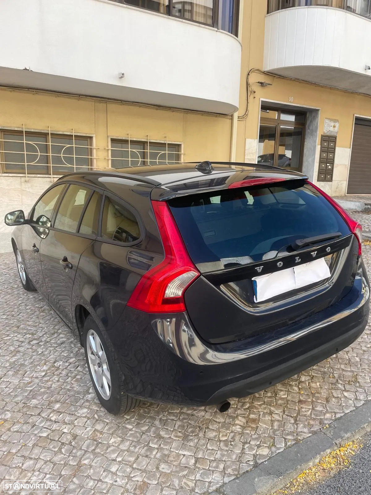 Volvo V60 1.6 D2 Drive Kinetic Start/Stop - 14