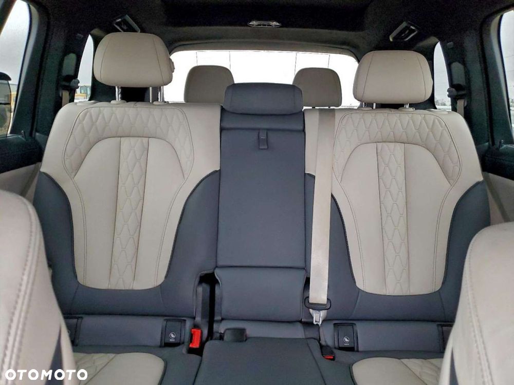 BMW X7 - 4