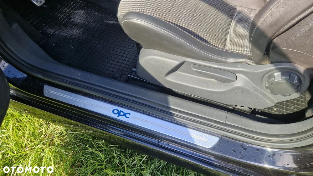 Opel Corsa 1.6 Turbo OPC - 8