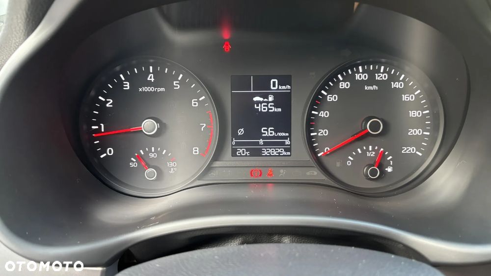 Kia Stonic - 12