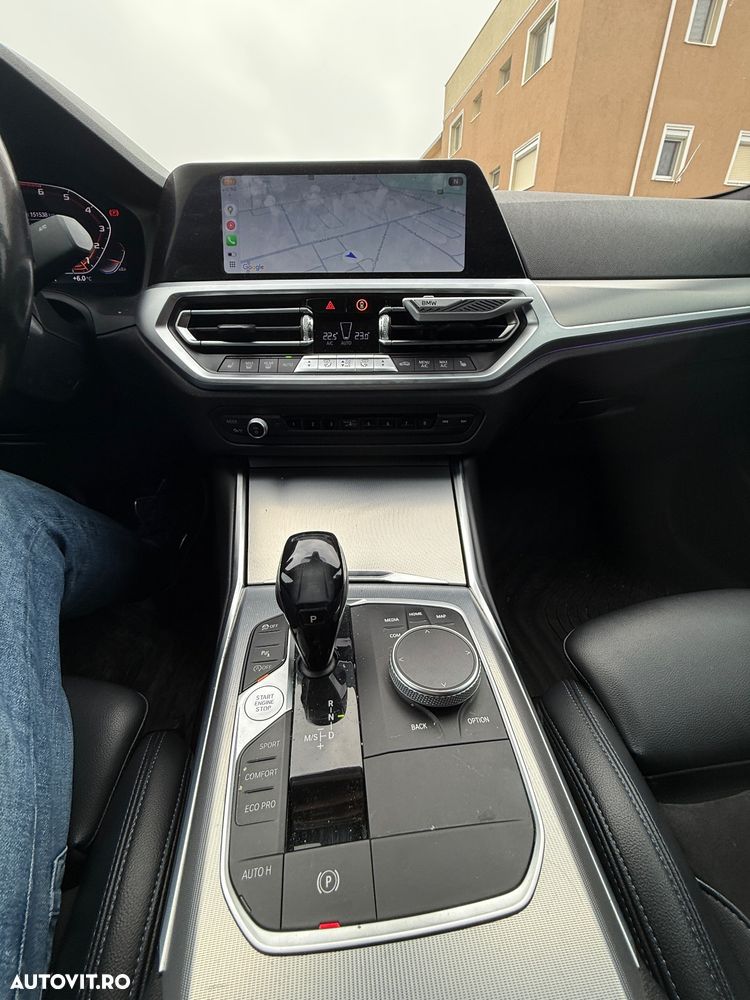 BMW Seria 3 330i xDrive Aut. M Sport - 10