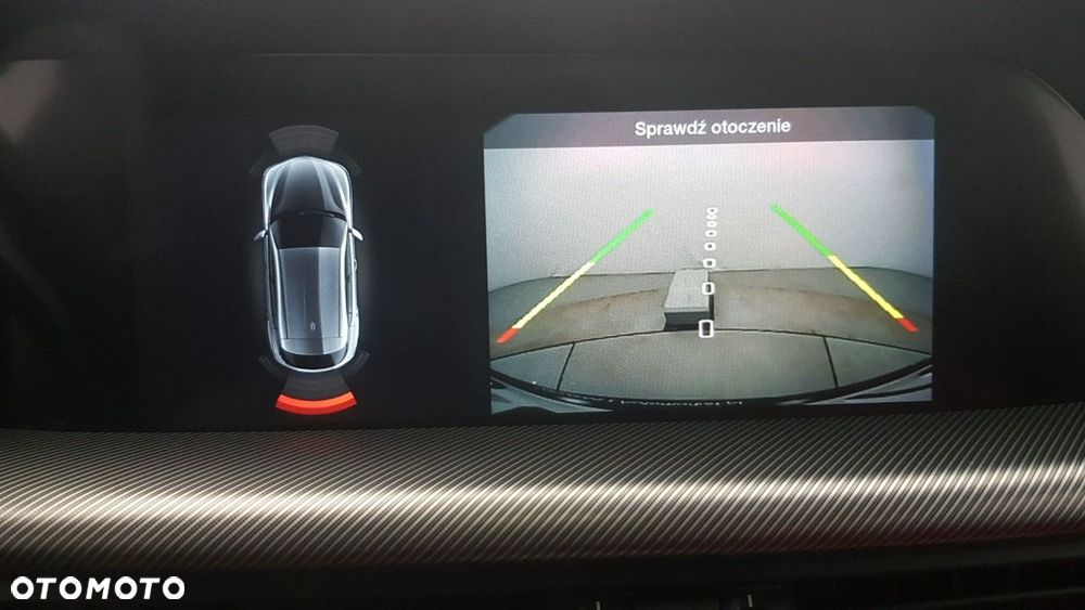 Alfa Romeo Stelvio - 24