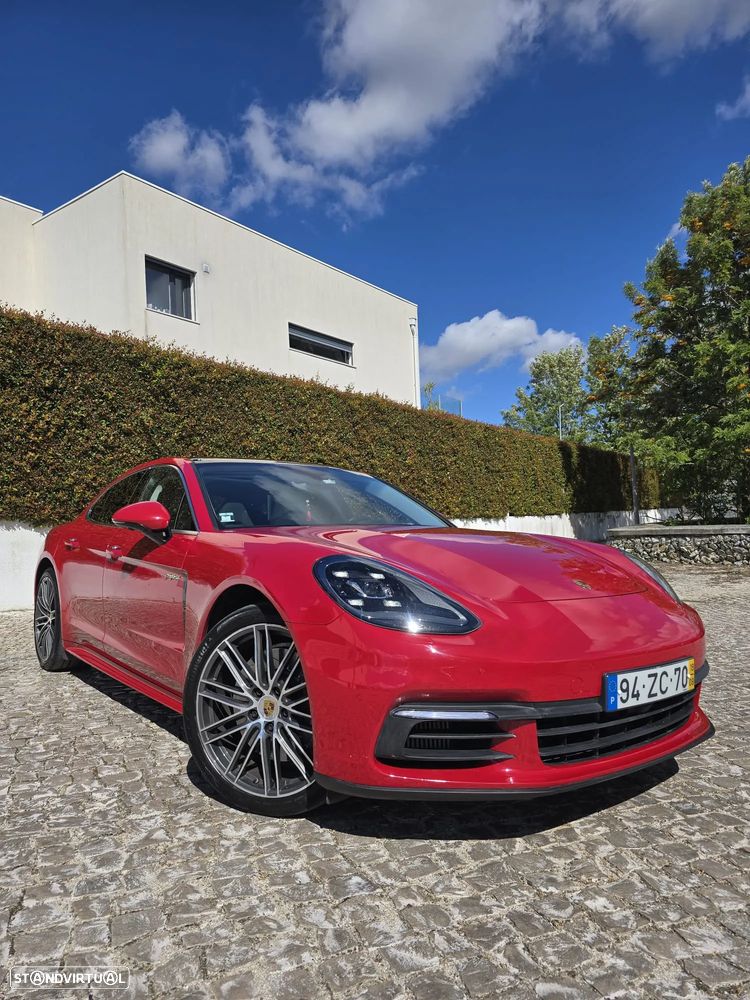 Porsche Panamera 4 E-Hybrid - 15