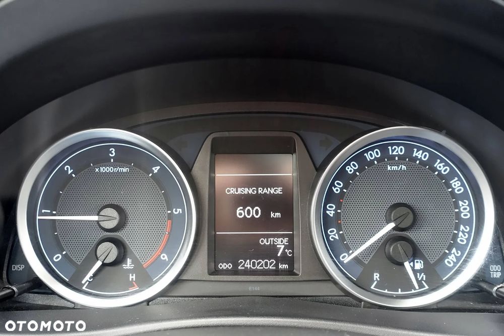 Toyota Auris 1.4 D-4D - 15