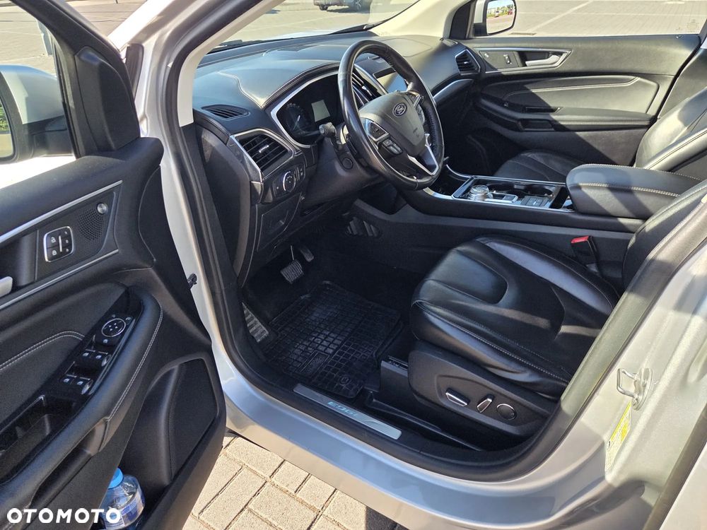 Ford Edge - 16