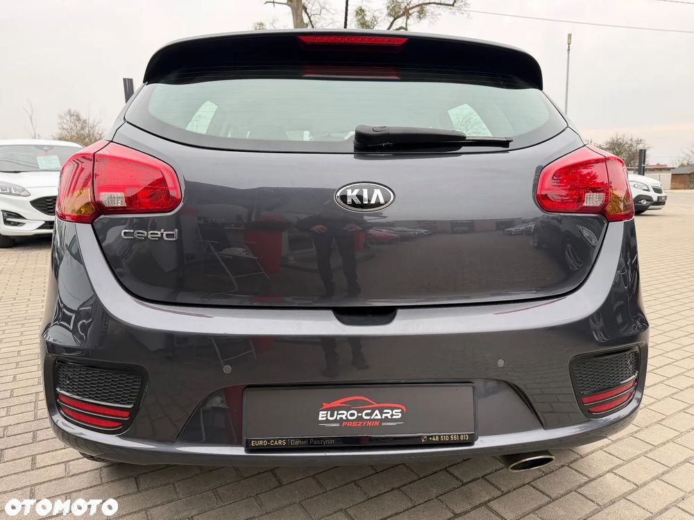 Kia Ceed 1.4 Attract - 6