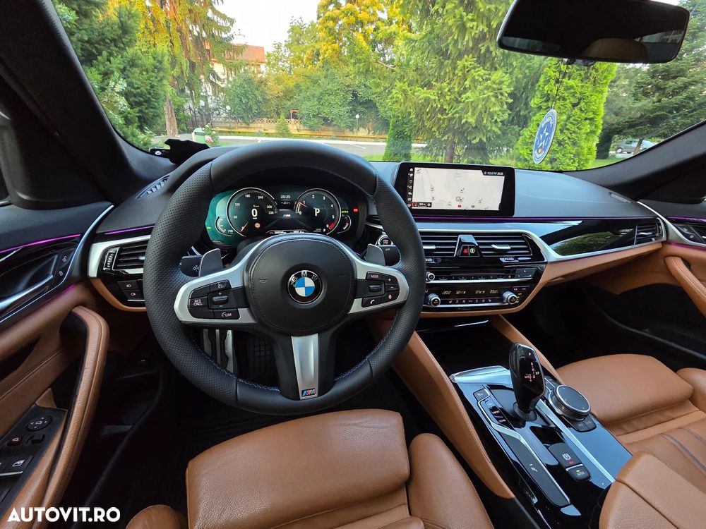 BMW Seria 5 520d Aut. M Sport Edition - 27